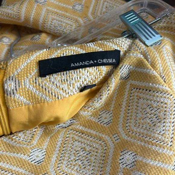 Amanda Chelsea Womens SZ 14 A-Line Skirt Yellow Chevron Brocade Career Zips - Picture 9 of 16